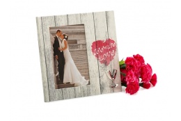 Svatební dřevěný fotorámeček s aplikací CELEBRATE LOVE 10x15